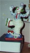 clown figurine, 5839 bytes
